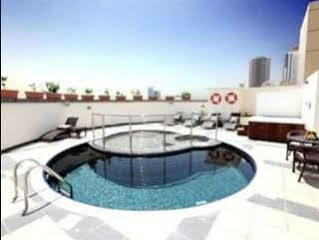 Aparthotel Xclusive Maples 3*